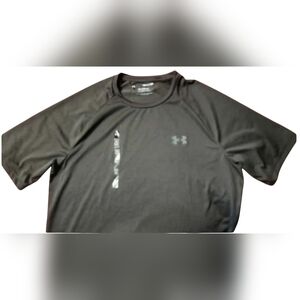 NEW Under Armour Men's Tech Tee shirt. Size Small. Lightweight Tee.